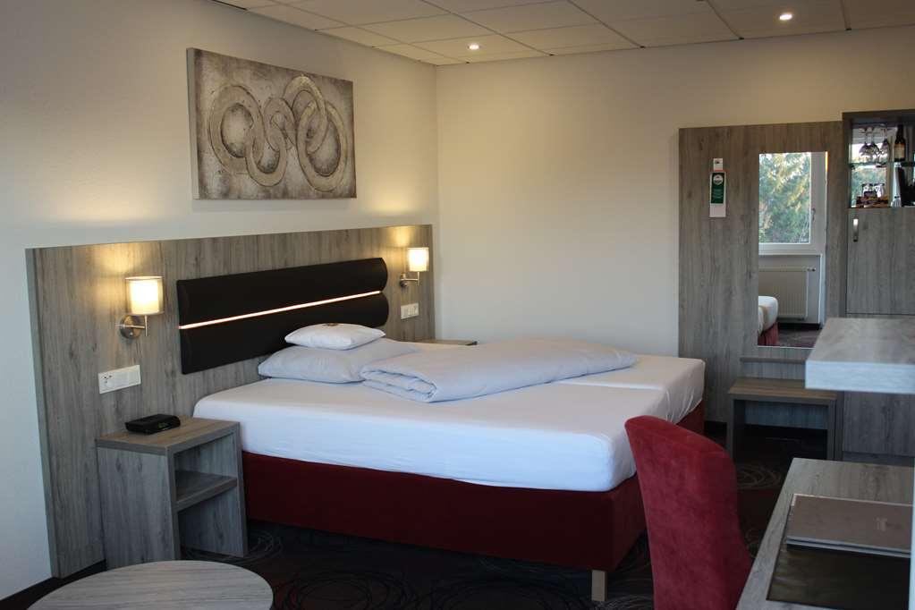 ליימן Hotel Engelhorn חדר תמונה
