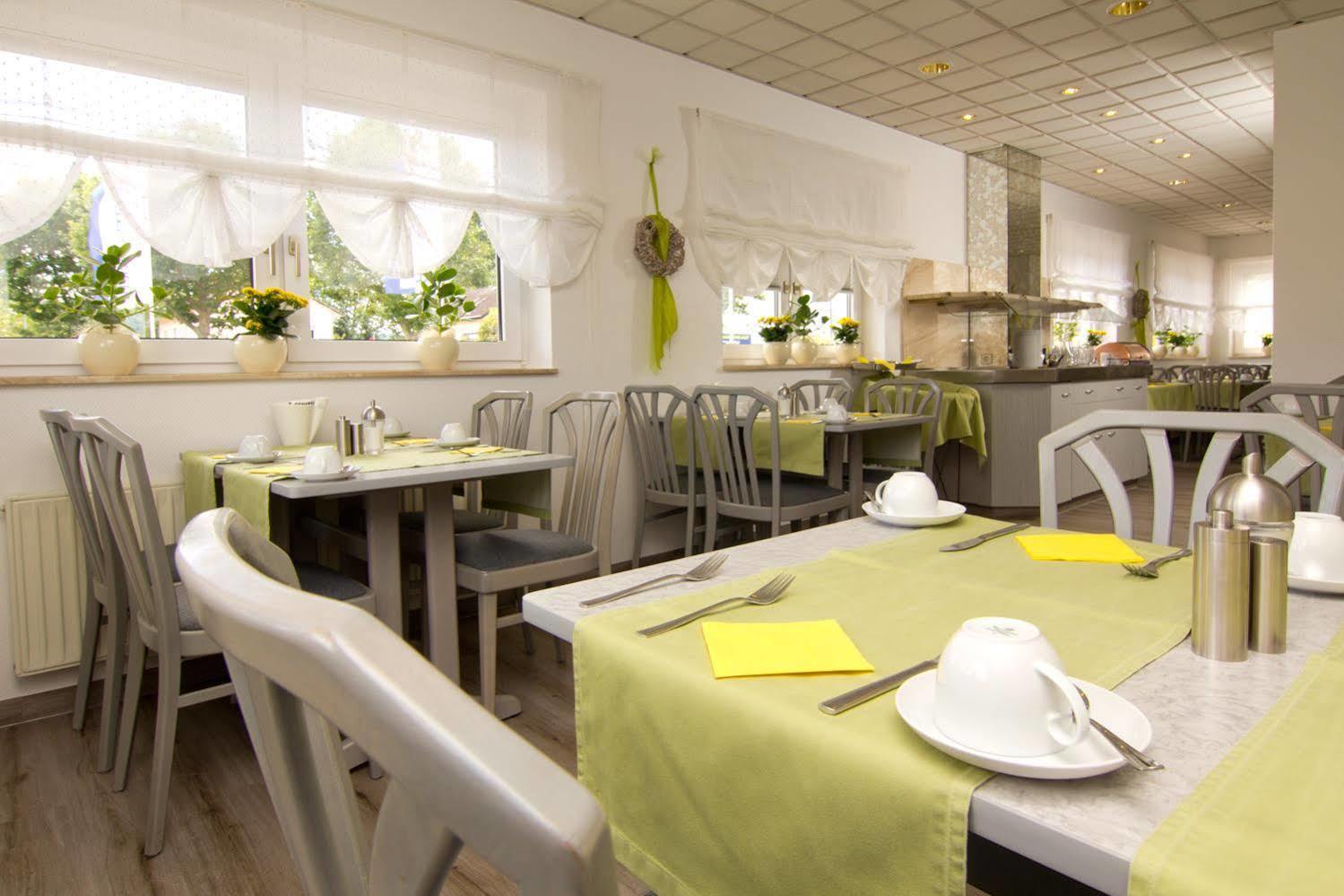 ליימן Hotel Engelhorn מראה חיצוני תמונה